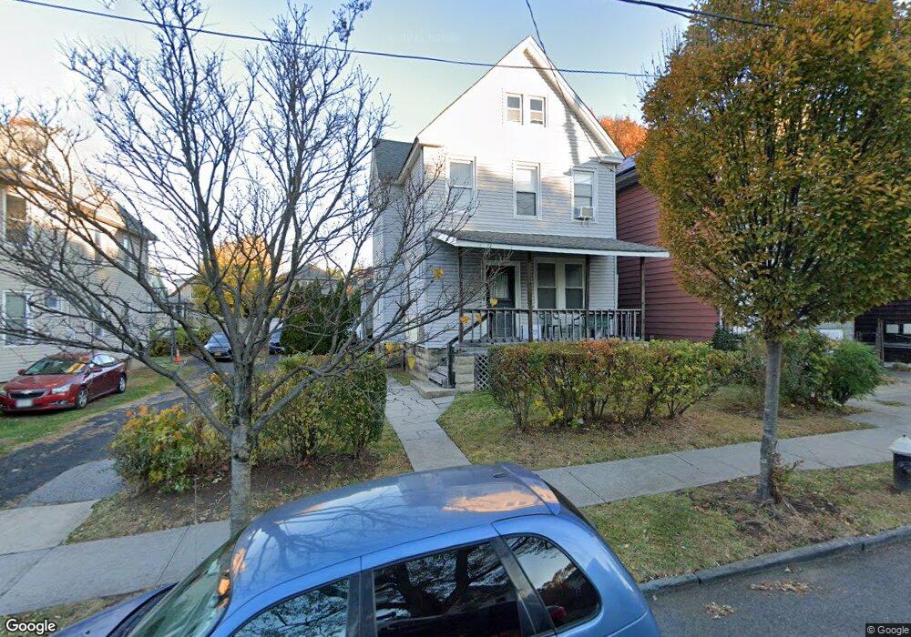 391 Cary Ave, Staten Island, NY 10310 - photo 1