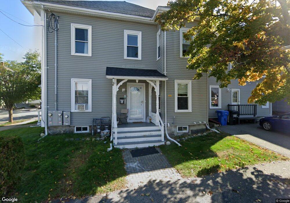 153 Chestnut St unit 2, Waltham, MA 02453 - photo 1