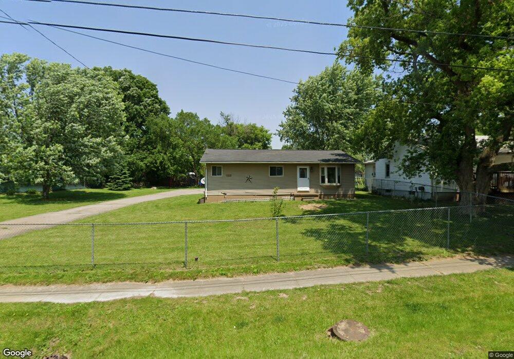 3232 Burnell Ave, Flint, MI 48504 - photo 1