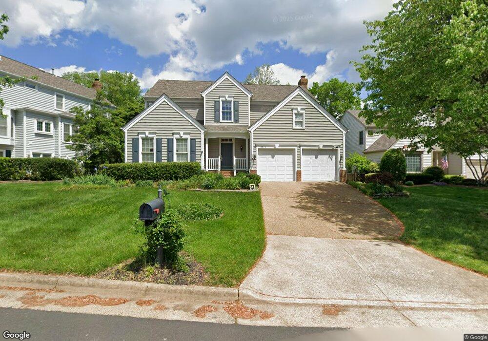 8510 Capo Ct, Vienna, VA 22182 - photo 1