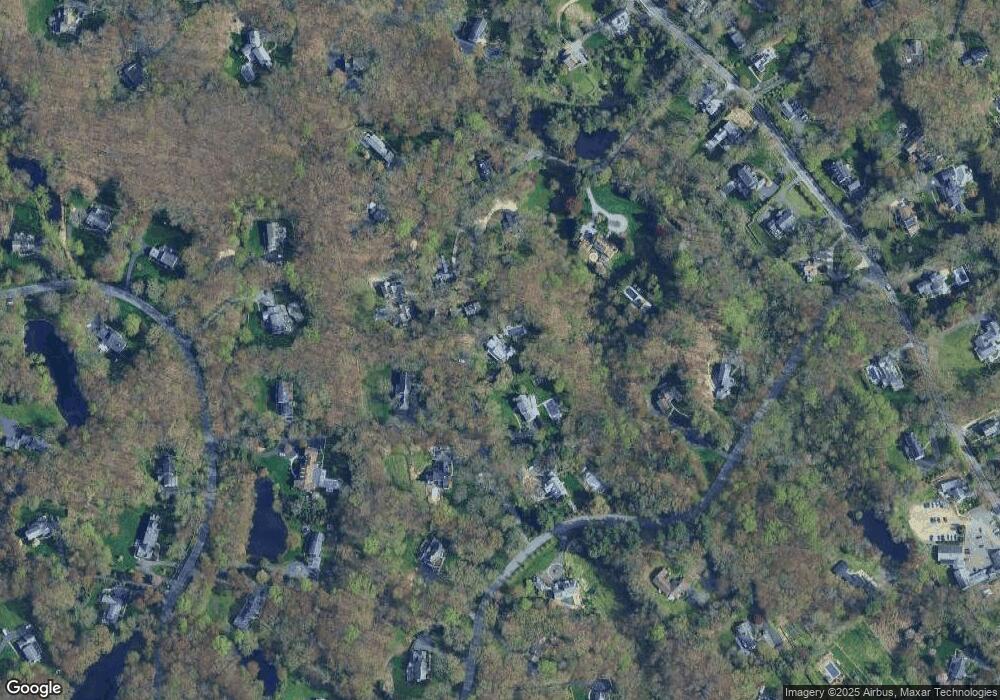 118 Heather Dr, New Canaan, CT 06840 - photo 1