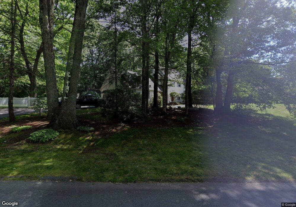 15 Queens Way, MerriMacK, NH 03054 - photo 1