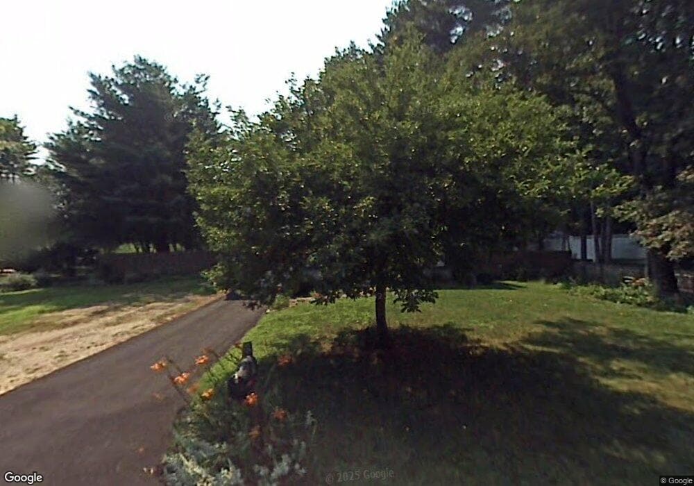 12 Joey Rd, MerriMacK, NH 03054 - photo 1