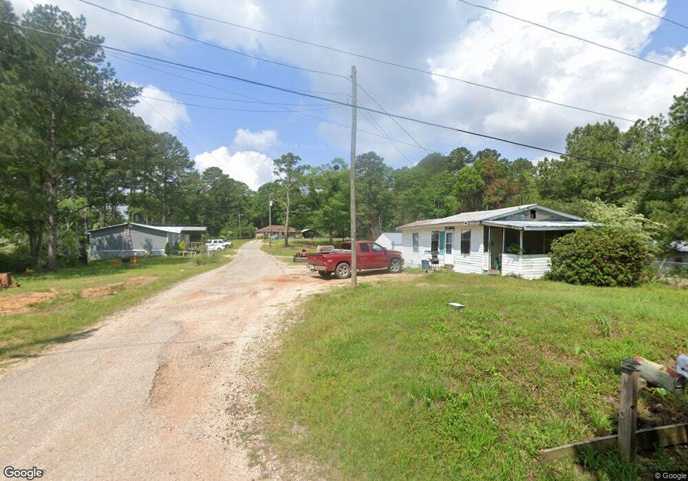 53 Newcomb Rd, Laurel, MS 39443 - photo 1