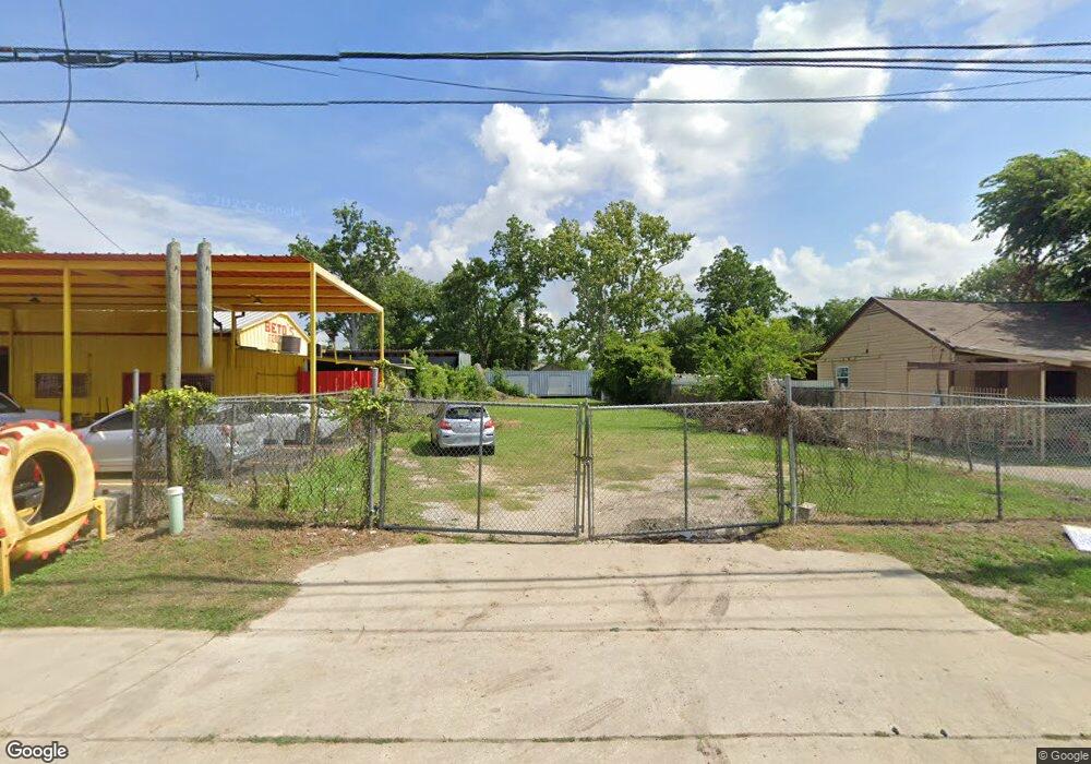 2427 Little York Rd, Houston, TX 77093 - photo 1