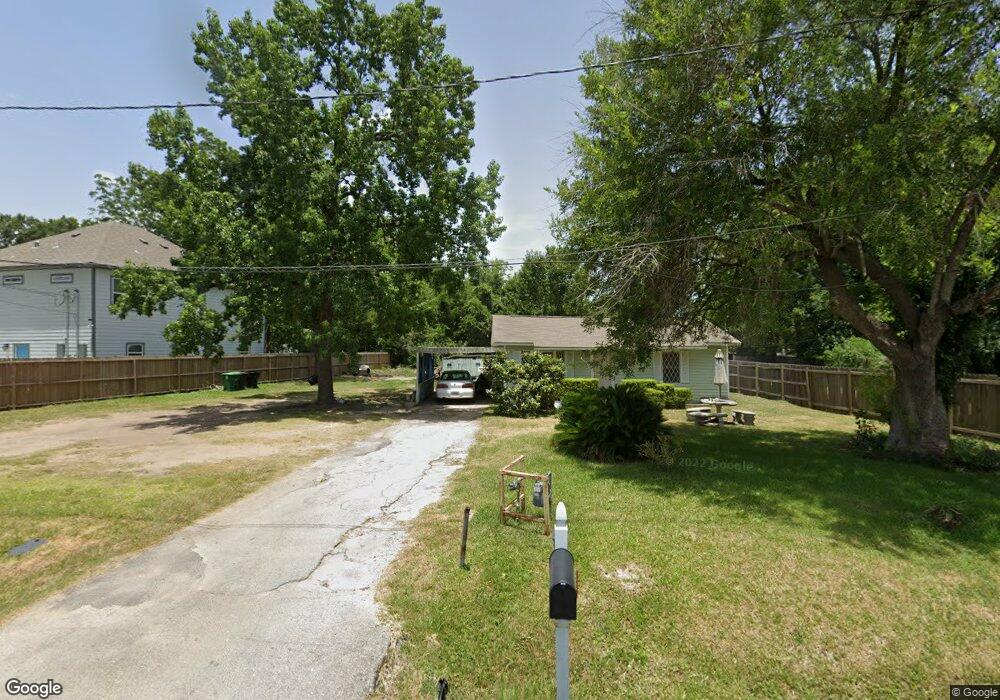8618 Williamsdell St, Houston, TX 77088 - photo 1
