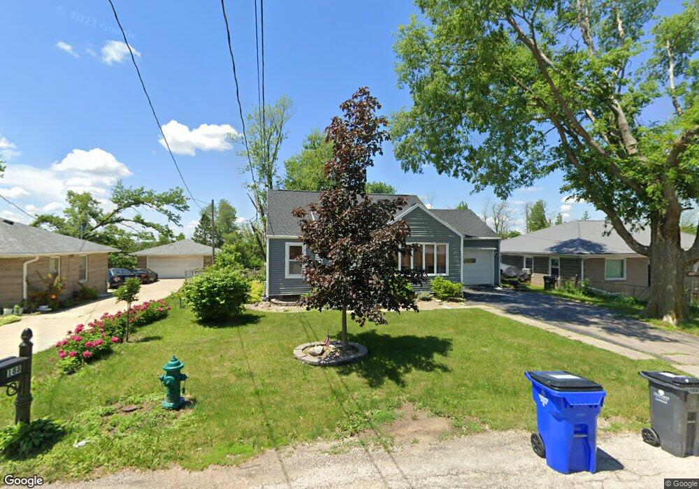 190 27th St NW, Cedar Rapids, IA 52405 - photo 1