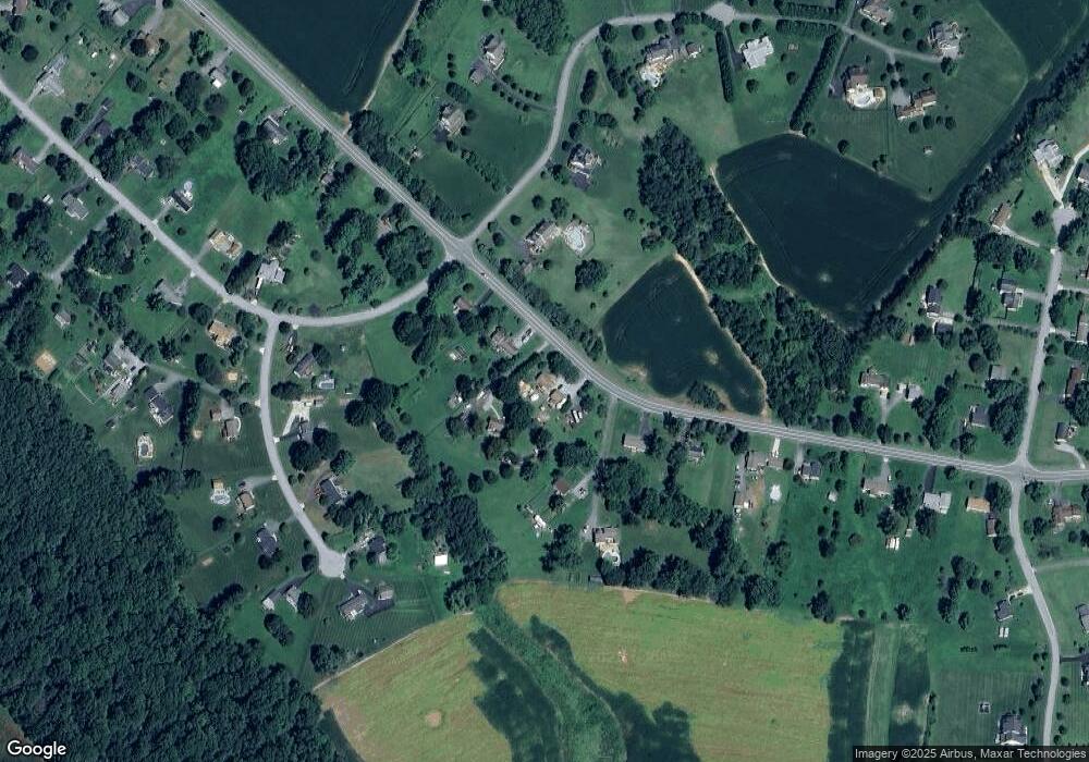 871 Fannie Dorsey Rd, Sykesville, MD 21784 - photo 1