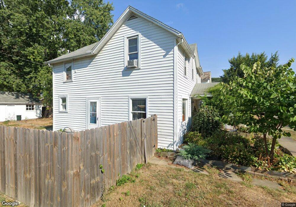 521 N Maple St, Lancaster, OH 43130 - photo 1