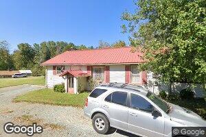 136 Hemlock St, Lowgap, NC 27024