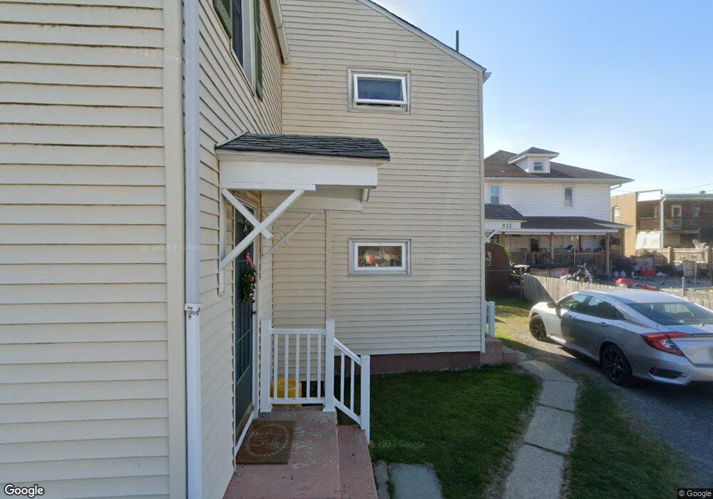 933 Adams Ct, Exeter, PA 18643 - photo 1