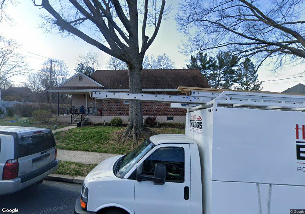 24 Spruce St, Reading, PA 19607 - photo 1