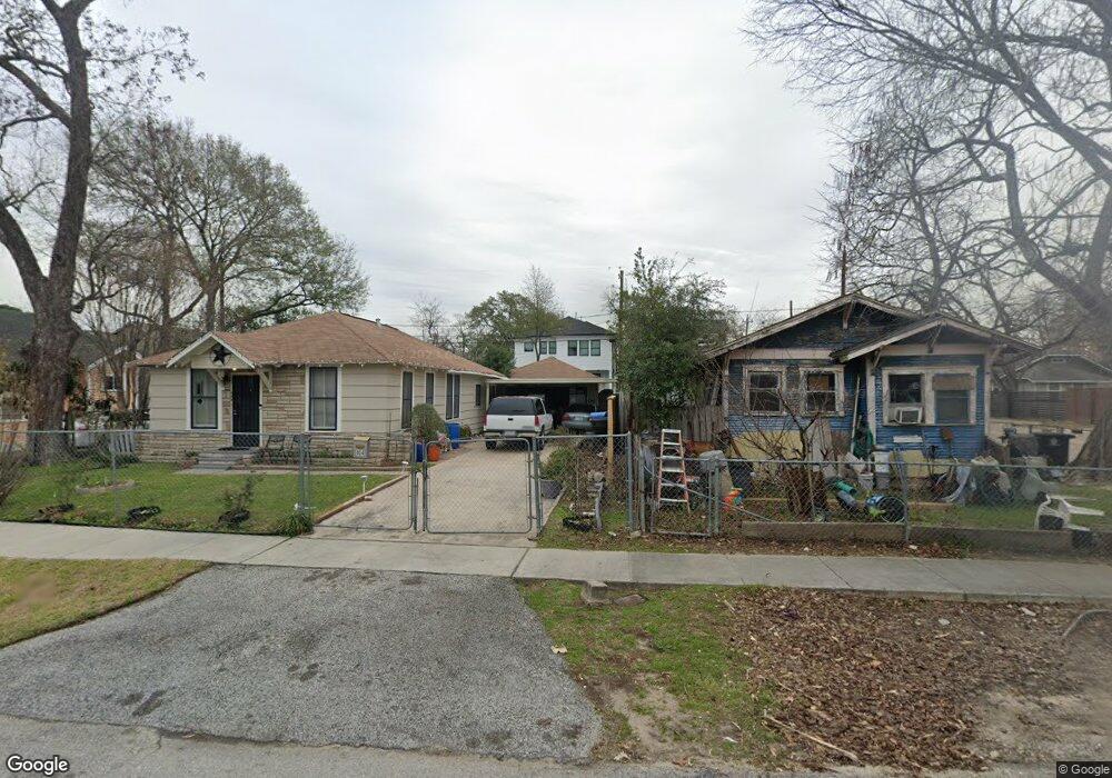 804 Cordell St, Houston, TX 77009 - photo 1