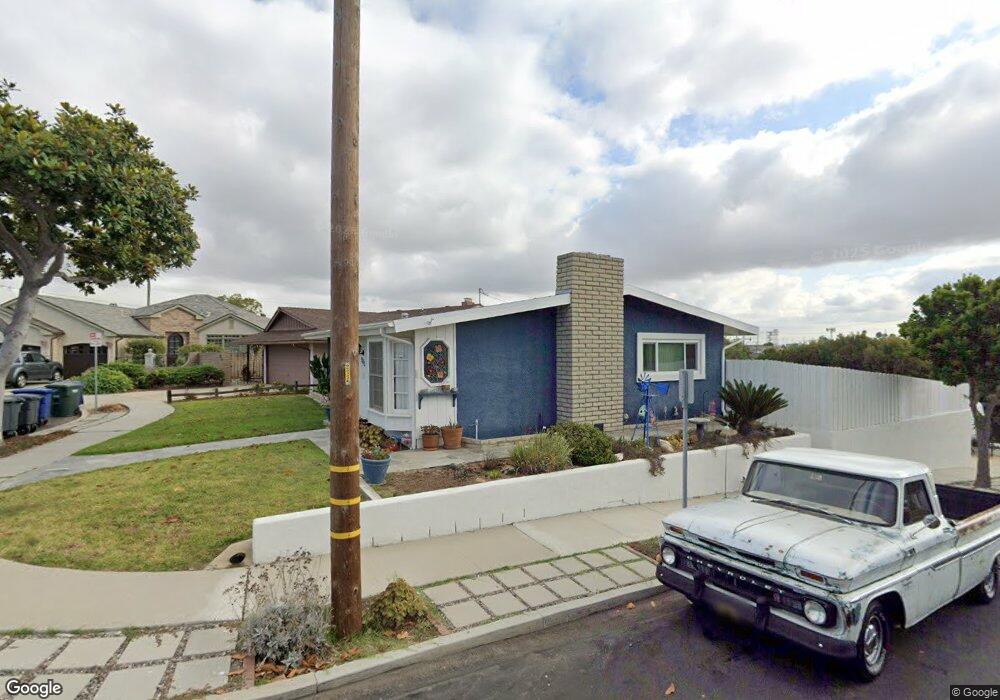 921 E Walnut Ave, El Segundo, CA 90245 - photo 1