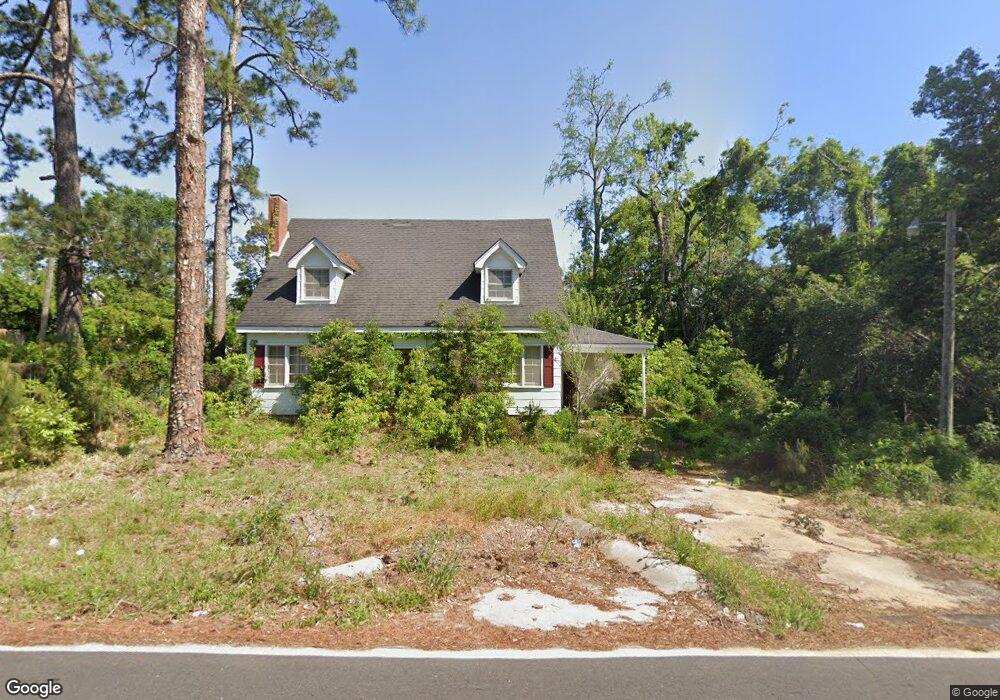 401 Sellers St, Douglas, GA 31533 - photo 1