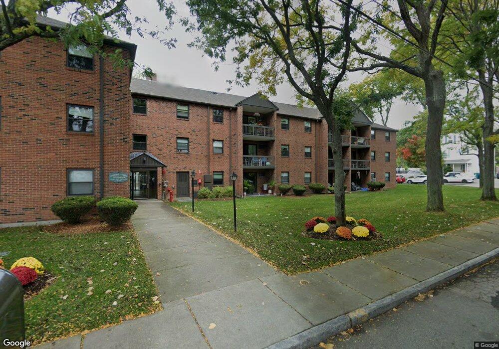 55 Farwell St unit 15, Newton, MA 02460 - photo 1