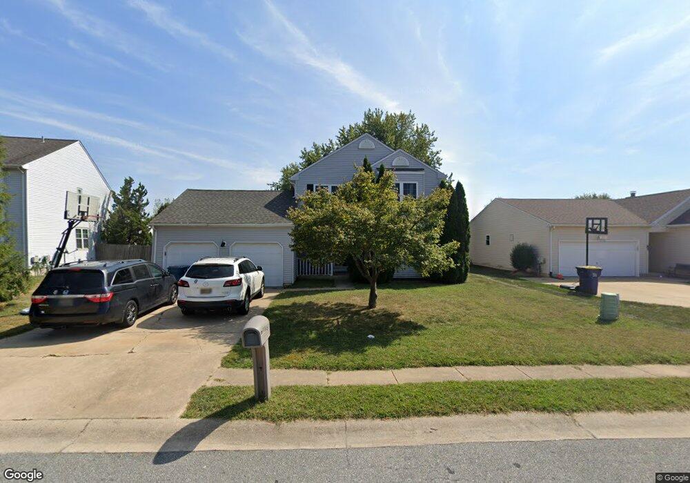 83 Charles Dr, New Castle, DE 19720 - photo 1