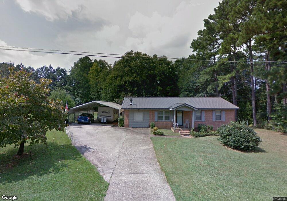 163 Orchard Cir, Commerce, GA 30529 - photo 1