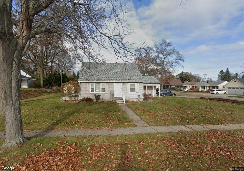 503 Lakeview Ave, Port Huron, MI 48060 - photo 1