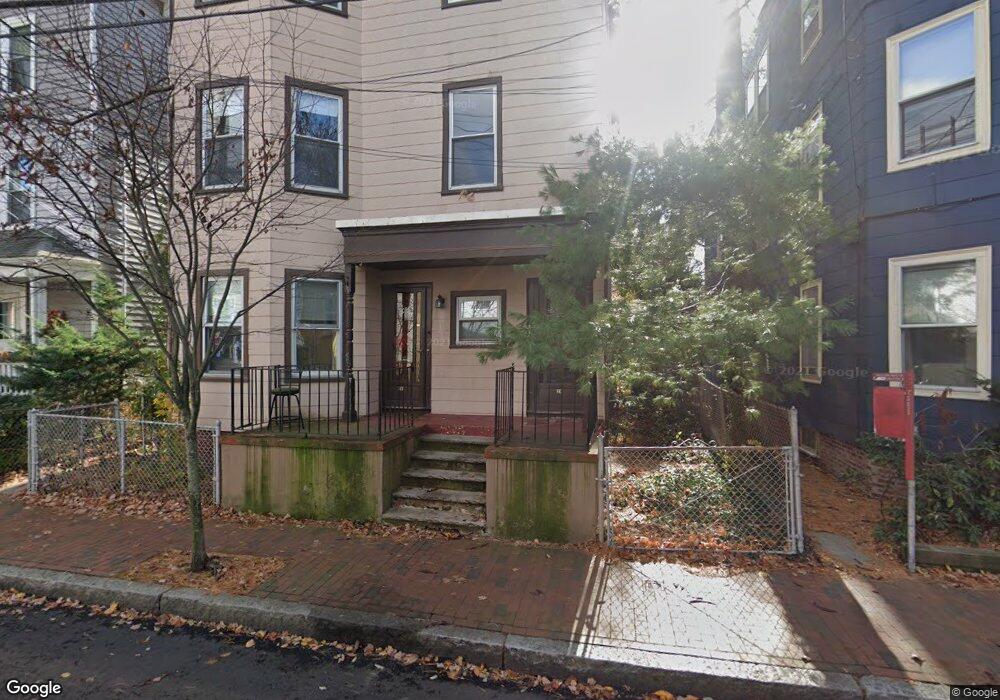 29 Magnolia Ave unit 2, Cambridge, MA 02138 - photo 1