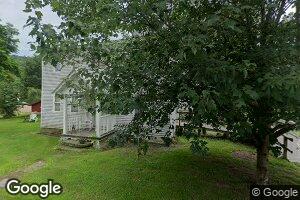12 River St, Saxtons River, VT 05154
