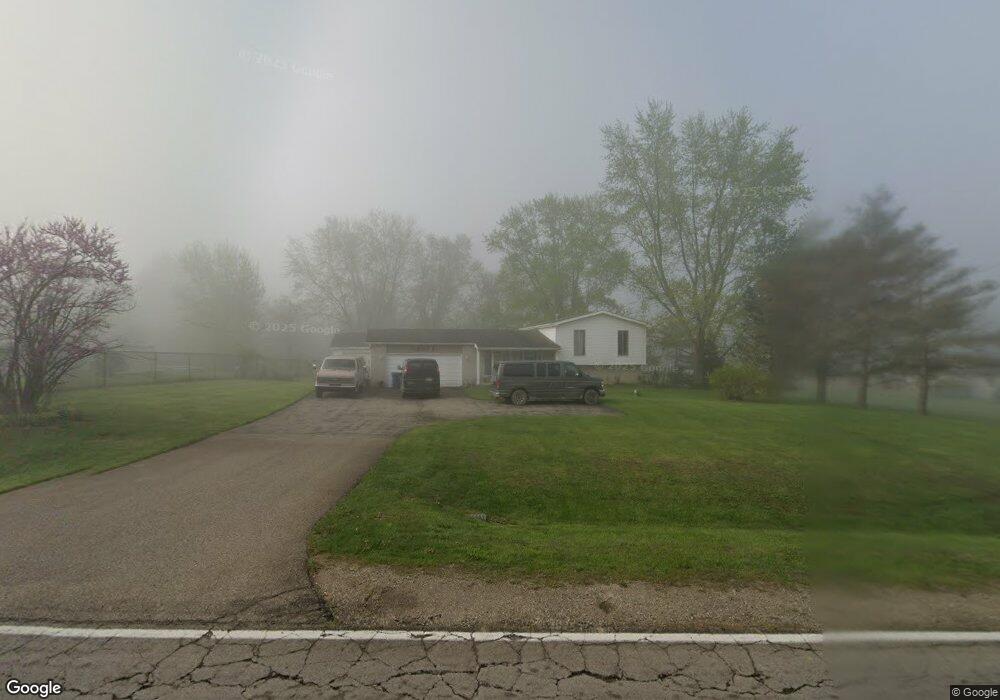 2071 W Reid Rd, Flint, MI 48507 - photo 1