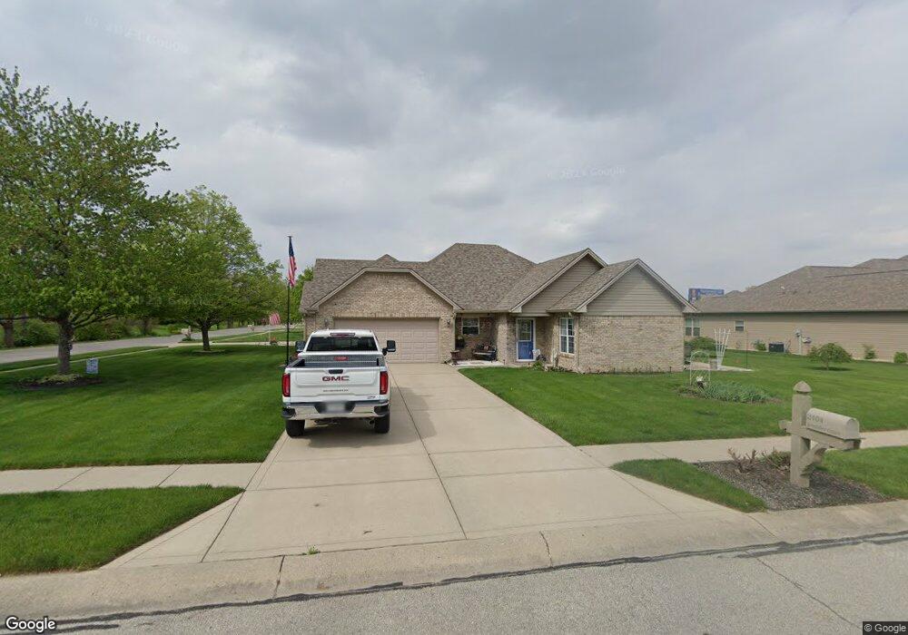 2104 Jennifer Ct, Franklin, IN 46131 - photo 1