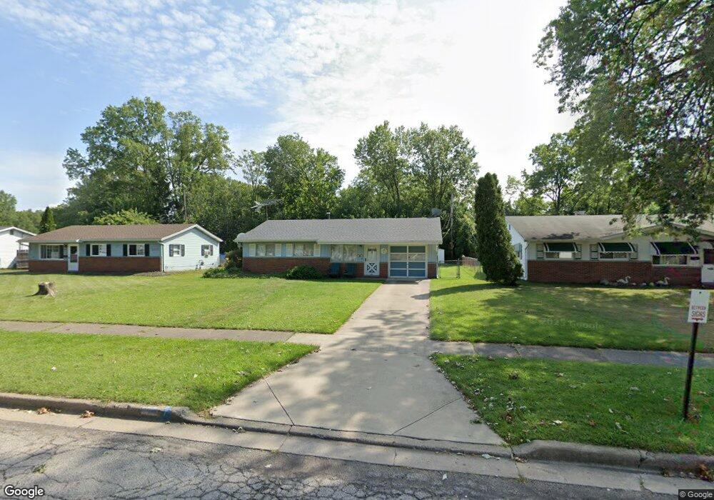 2312 Packard Dr, Lorain, OH 44055 - photo 1