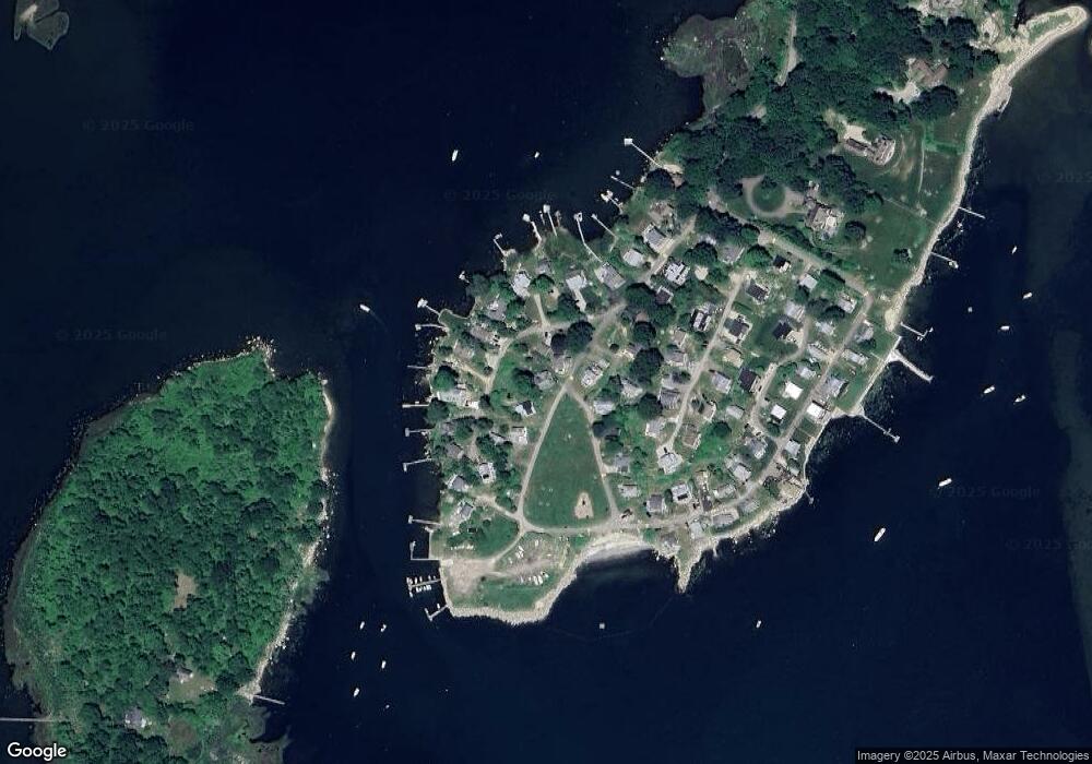 126 Latimer Point Rd, Stonington, CT 06378 - photo 1