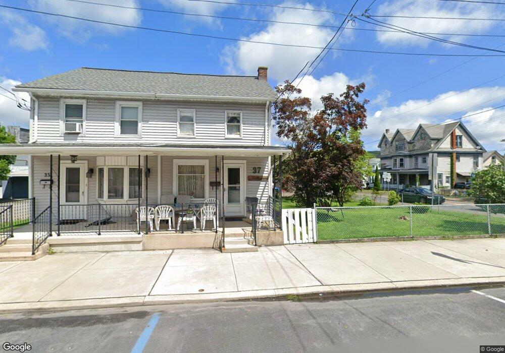 37 E Bertsch St, Lansford, PA 18232 - photo 1