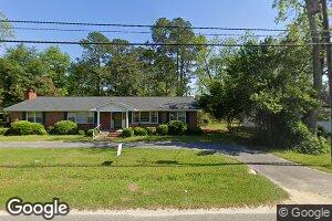 372 E Monroe Ave, Ashburn, GA 31714