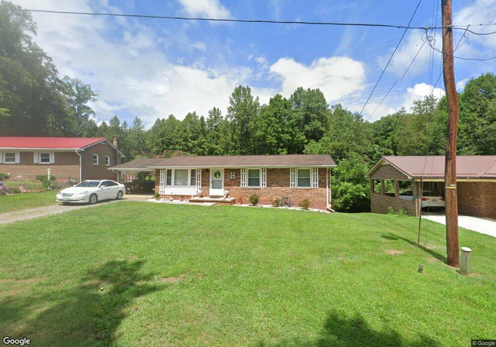 85 Wren Ct, Martinsville, VA 24112 - photo 1