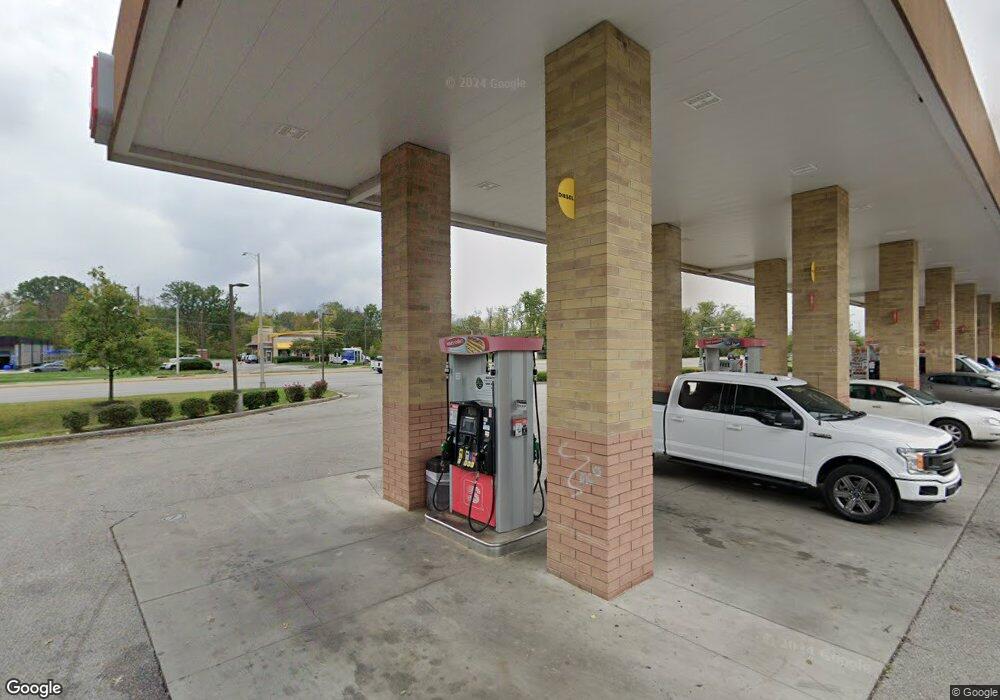 604 W Main St, Plainfield, IN 46168 - photo 1