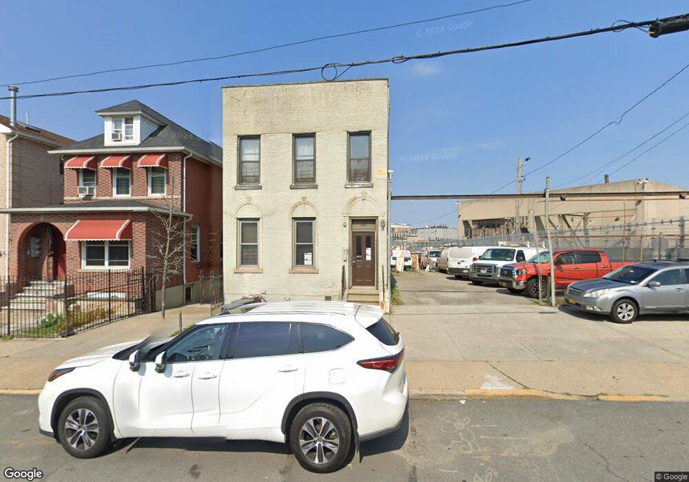 1654 White Plains Rd, Bronx, NY 10462 - photo 1