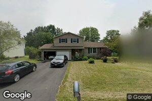 105 Weaverdale Ln, Minoa, NY 13116