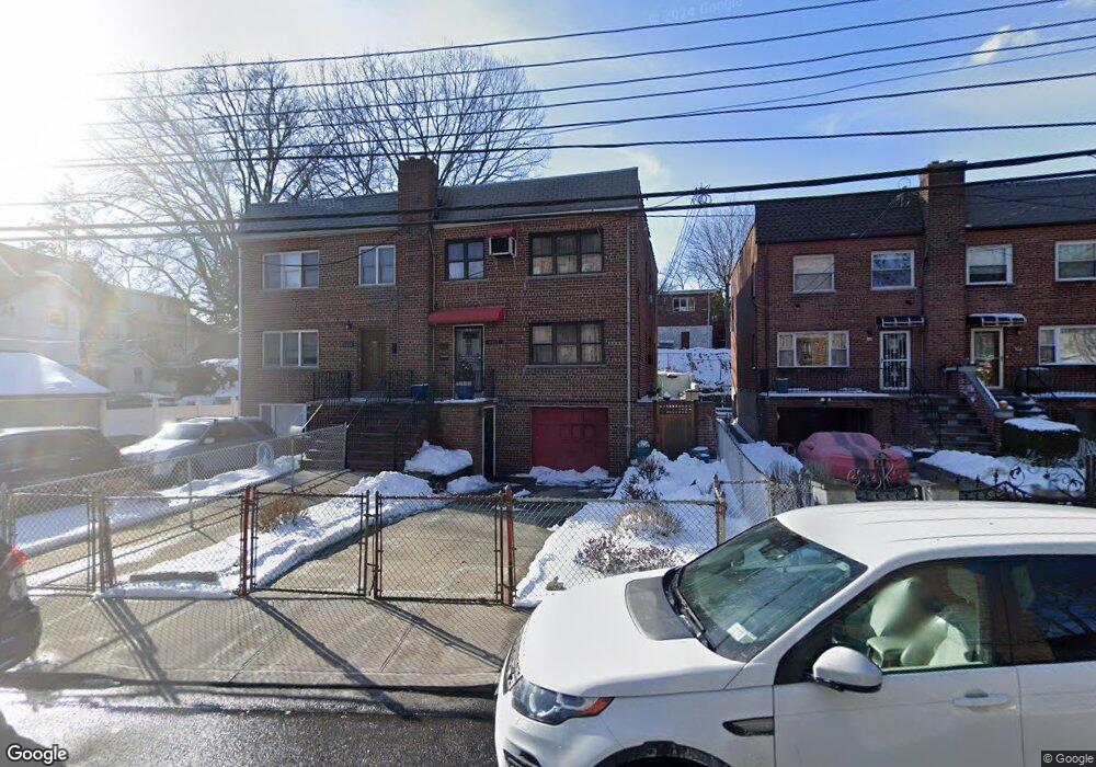 6117 Huxley Ave, Bronx, NY 10471 - photo 1