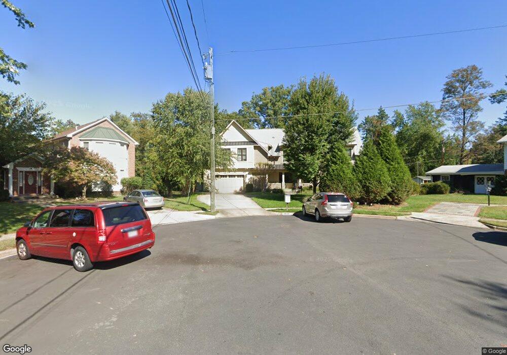 2630 Skidmore Cir, Vienna, VA 22180 - photo 1