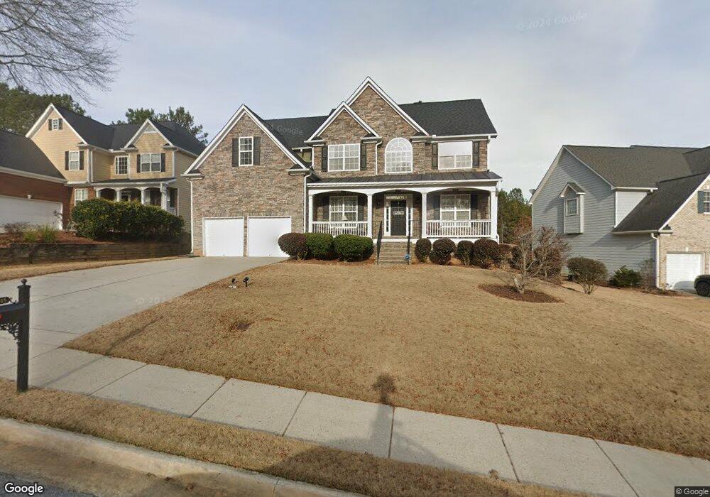 3935 Suwanee Bend Dr, Suwanee, GA 30024 - photo 1