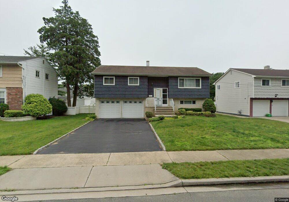 769 Iris Place, West Hempstead, NY 11552 - photo 1