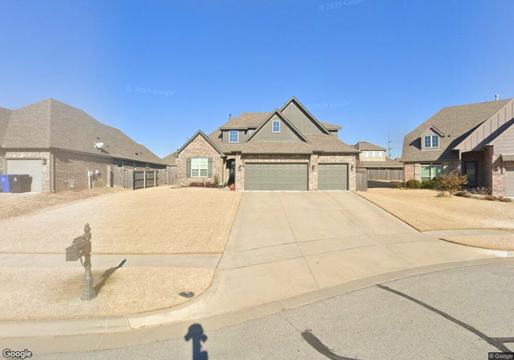 1510 E Roanoke Place, Broken Arrow, OK 74011 - photo 1