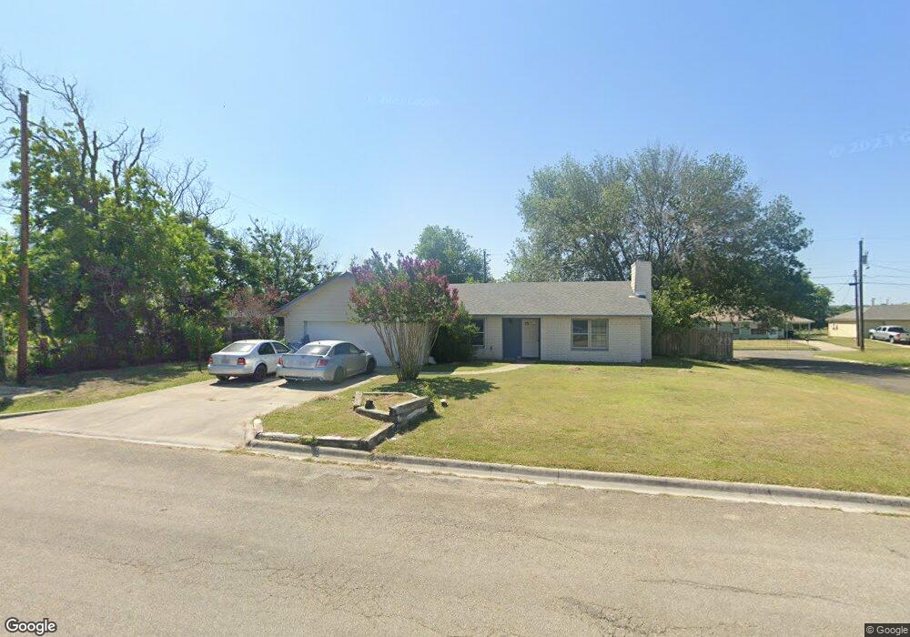 1102 N 4th St, Copperas Cove, TX 76522 - photo 1