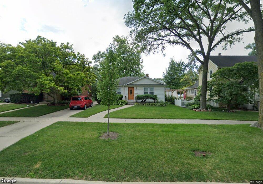 160 N Myrtle Ave, Elmhurst, IL 60126 - photo 1