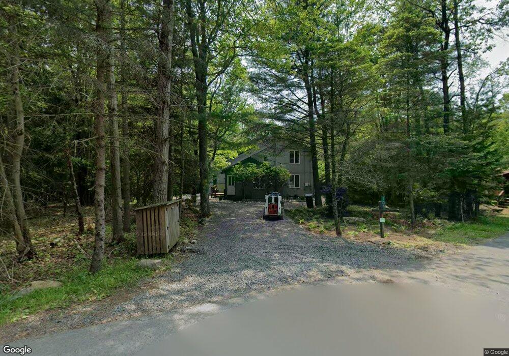 7 Clear Pond Ct, Pocono Pines, PA 18350 - photo 1