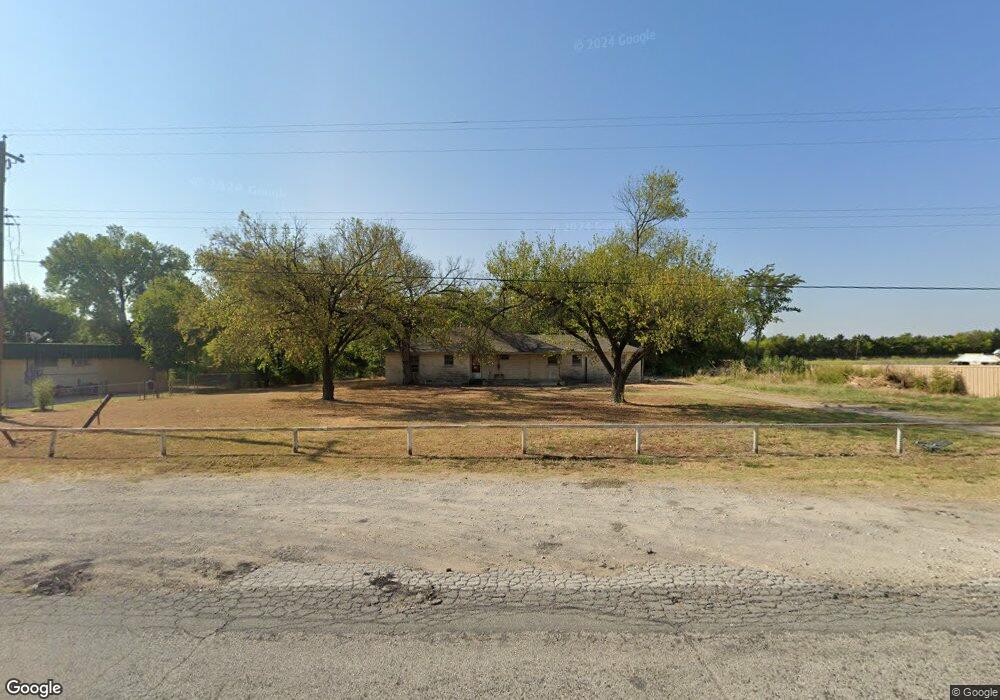 3010 E Highway 82, Gainesville, TX 76240 - photo 1
