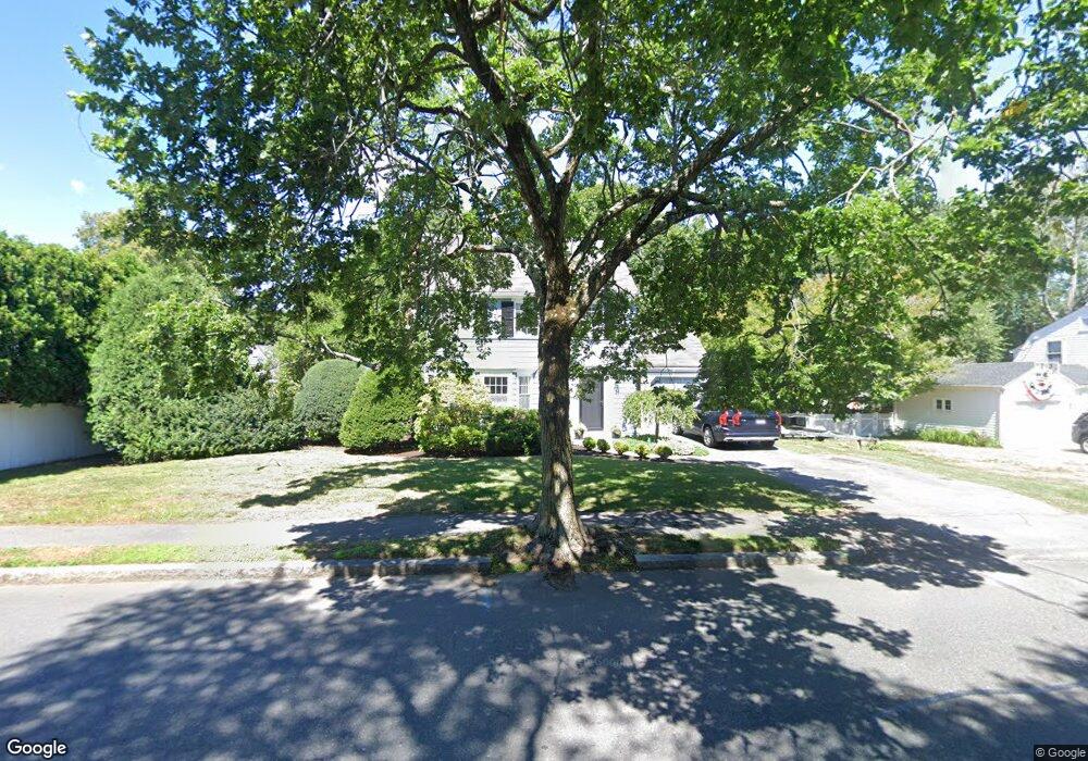 20 W Shore Dr, Marblehead, MA 01945 - photo 1