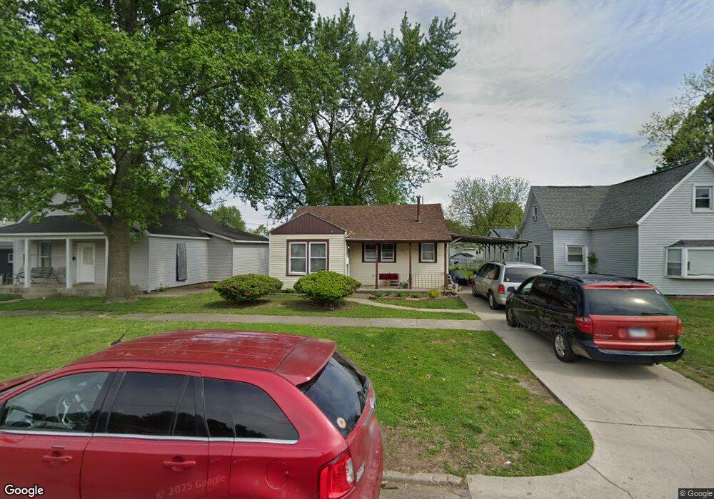 3004 Shelby Ave, Mattoon, IL 61938 - photo 1