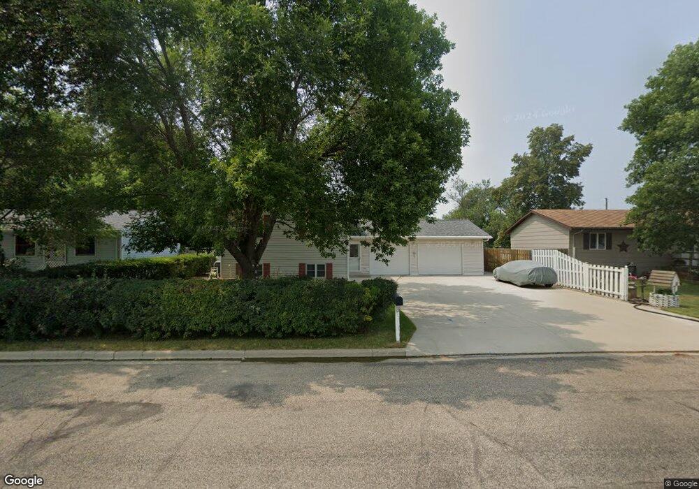 1805 7th Ave NE, Jamestown, ND 58401 - photo 1