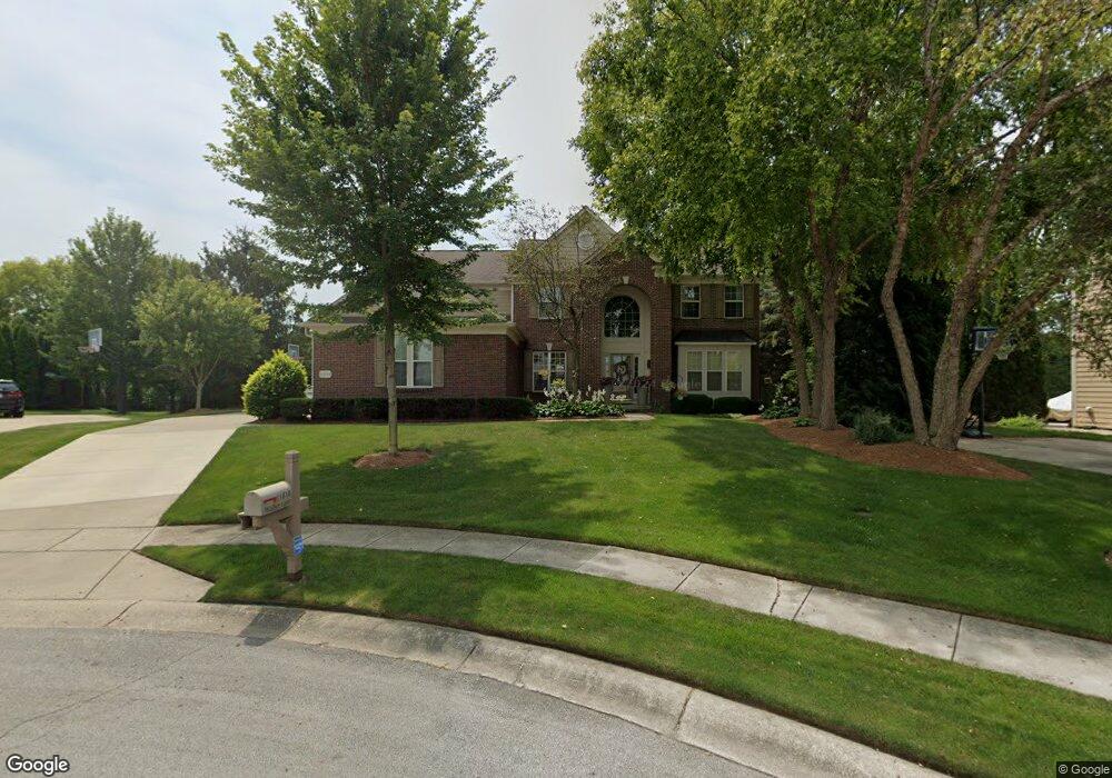 11818 Walker Ln, Fishers, IN 46037 - photo 1