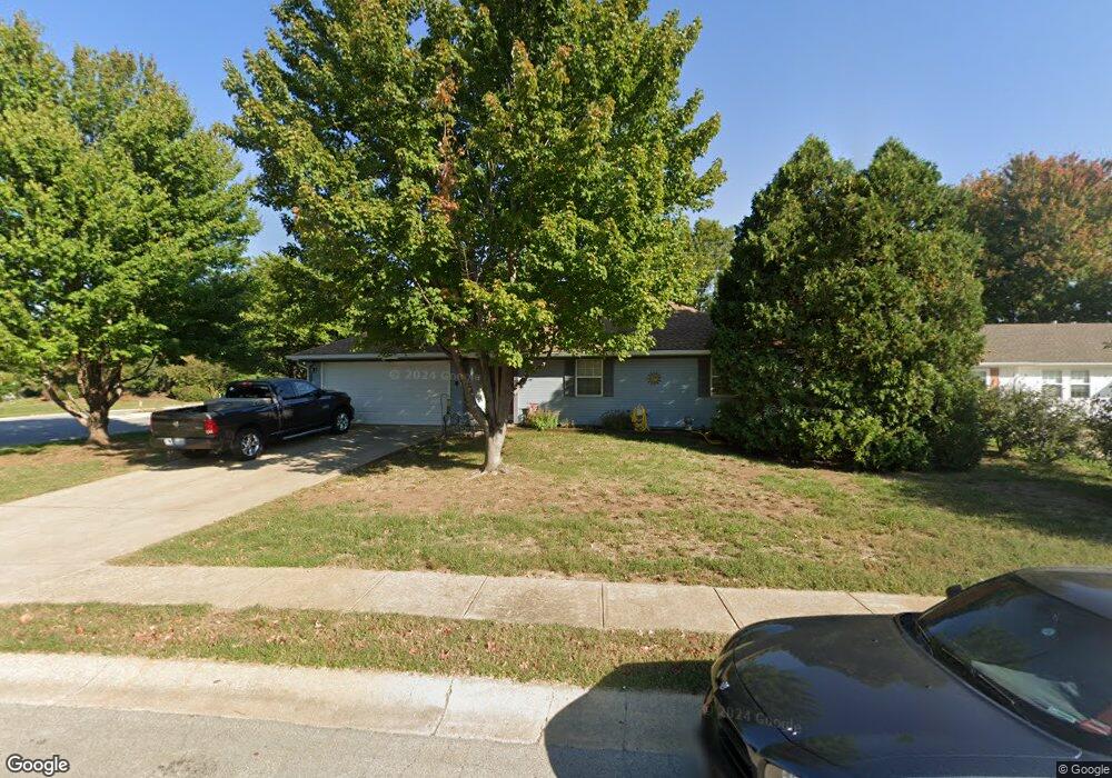 1706 W Quail Ct, Raymore, MO 64083 - photo 1