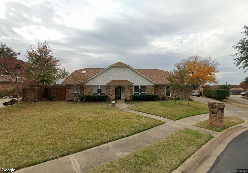 404 Blue Jay Ct, Bedford, TX 76021 - photo 1